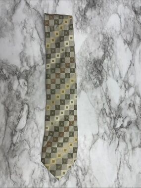Classic Men's Patterned Tie in Beige and Olive